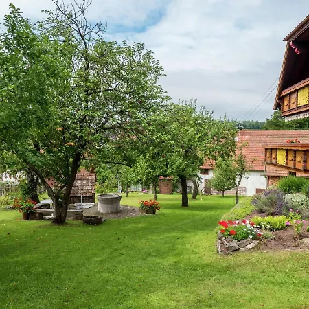 Appartement In Black Forest Quiet Residential Area Neuweiler (Calw)